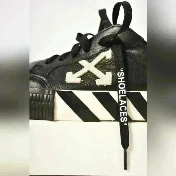 OFF-WHITE Black White Leather Virgil Abloh Vulcanized Low Sneakers  36EU 6US - Picture 5 of 9